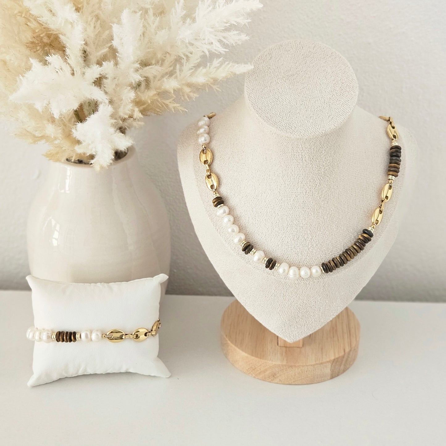 GG Pearl Brown Bracelet