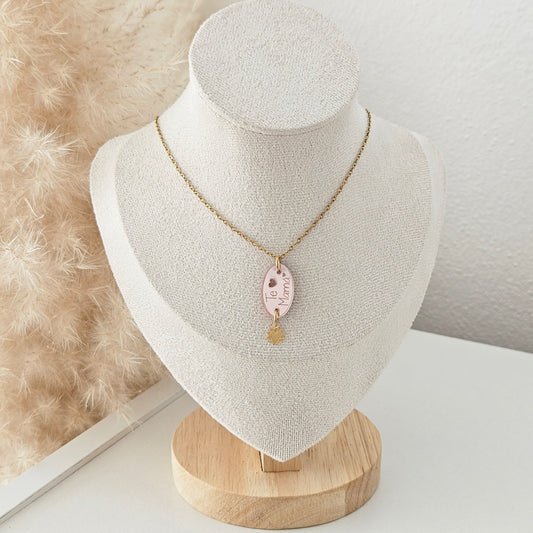 Te Amo Mamá Necklace