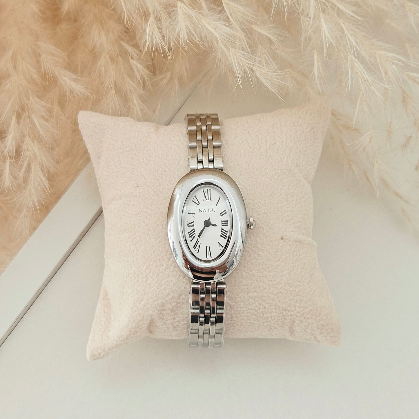 Arlet Watch