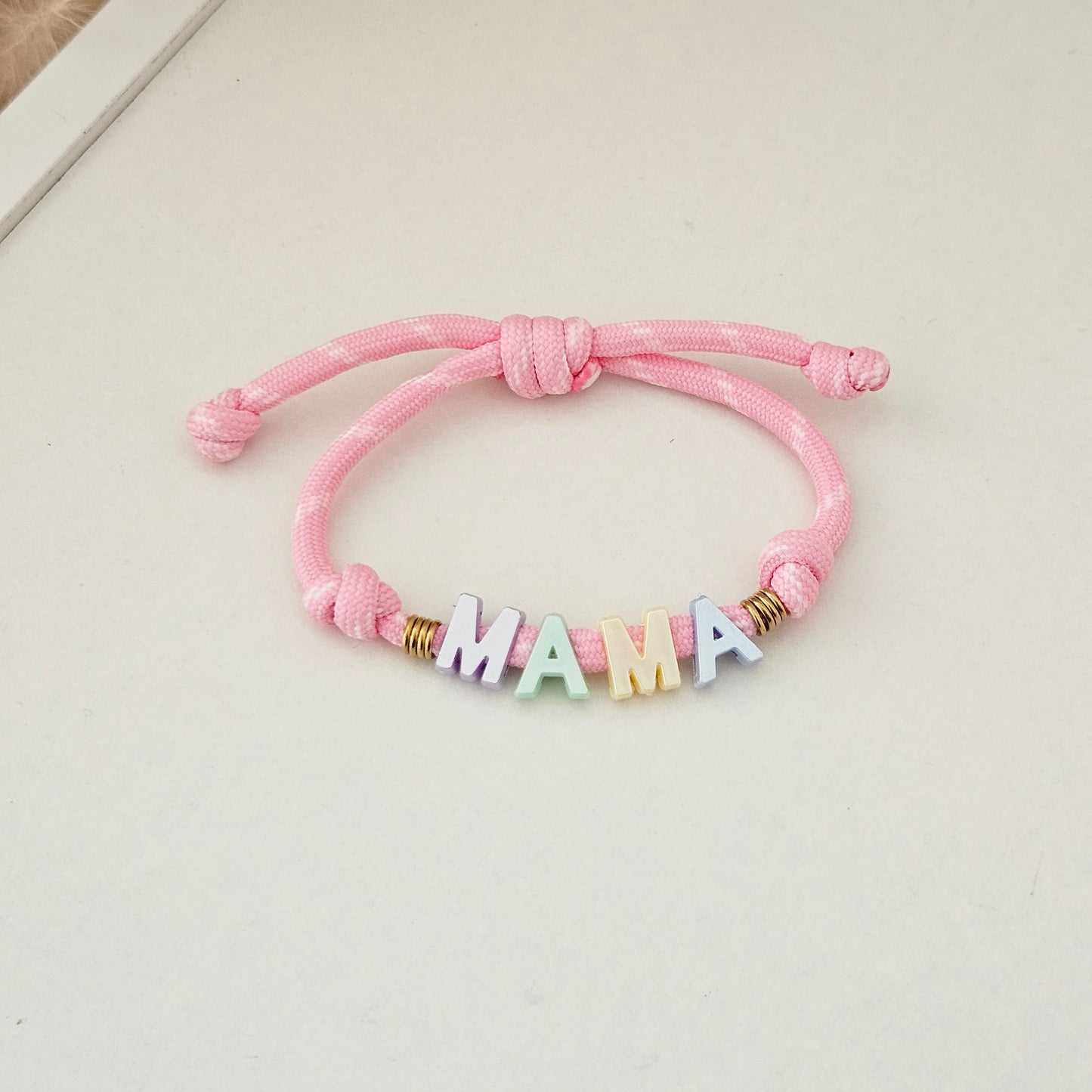 "Mamá" Adjustable Bracelet
