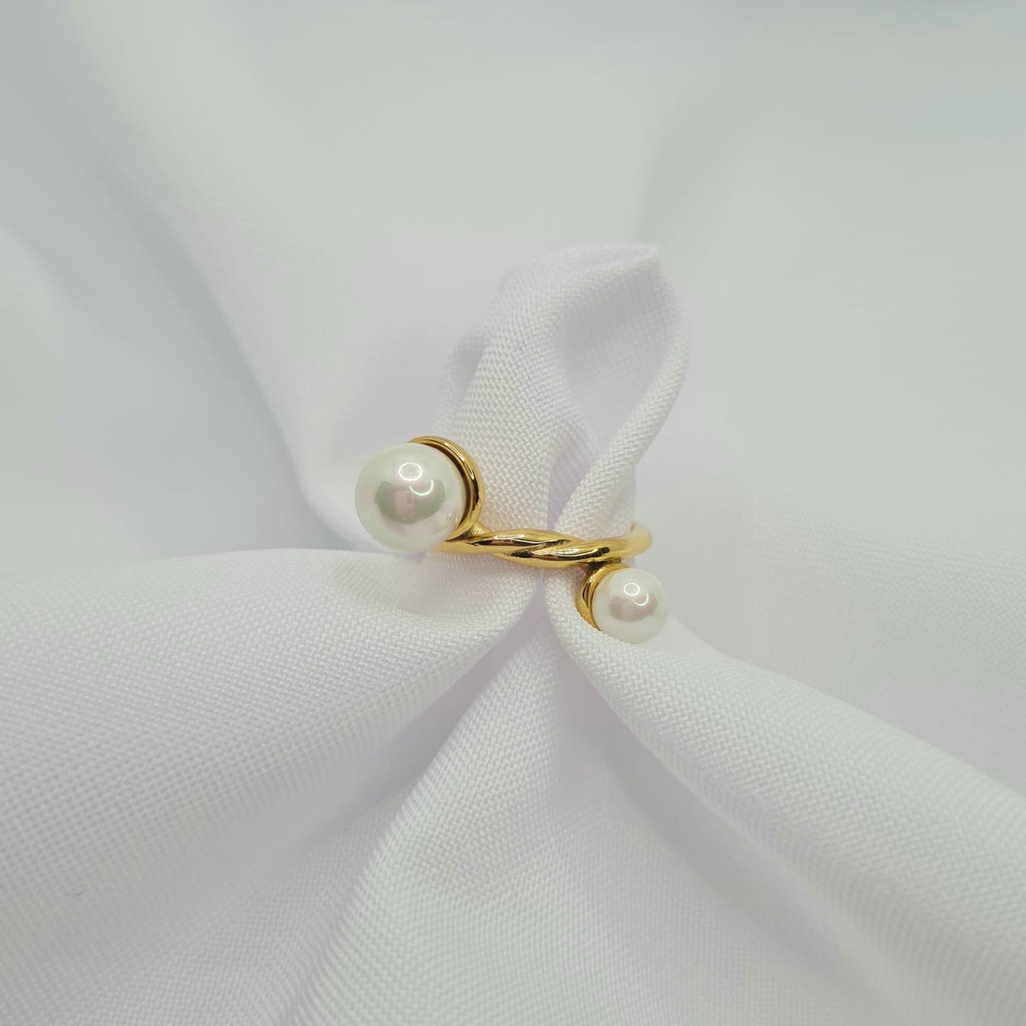 Ameyra Gold Pearl Ring