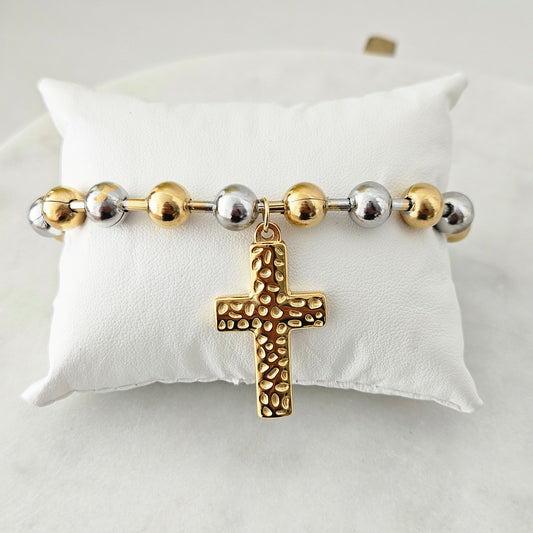 The Cross Bracelet