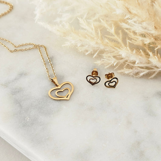 Venus Set Earrings & Necklace