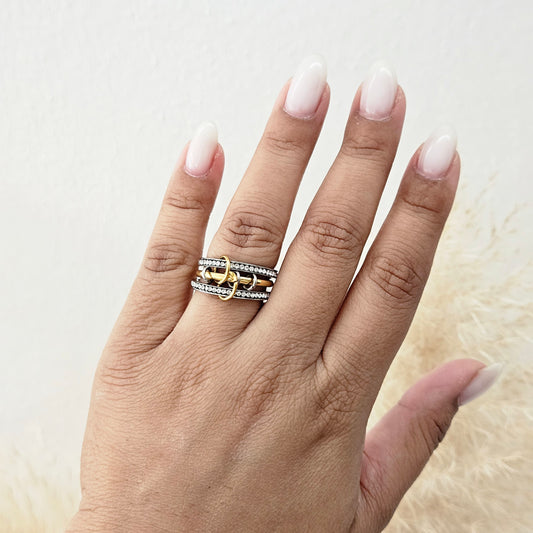 Nora Ring