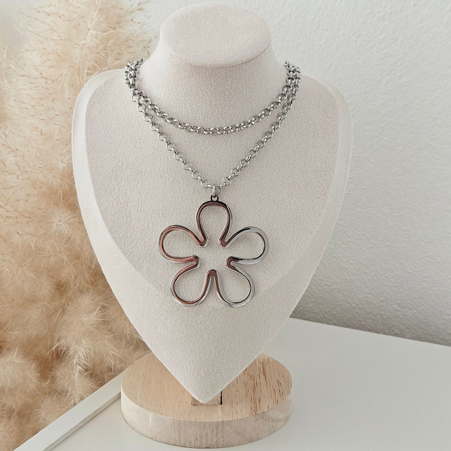 Flower Necklace