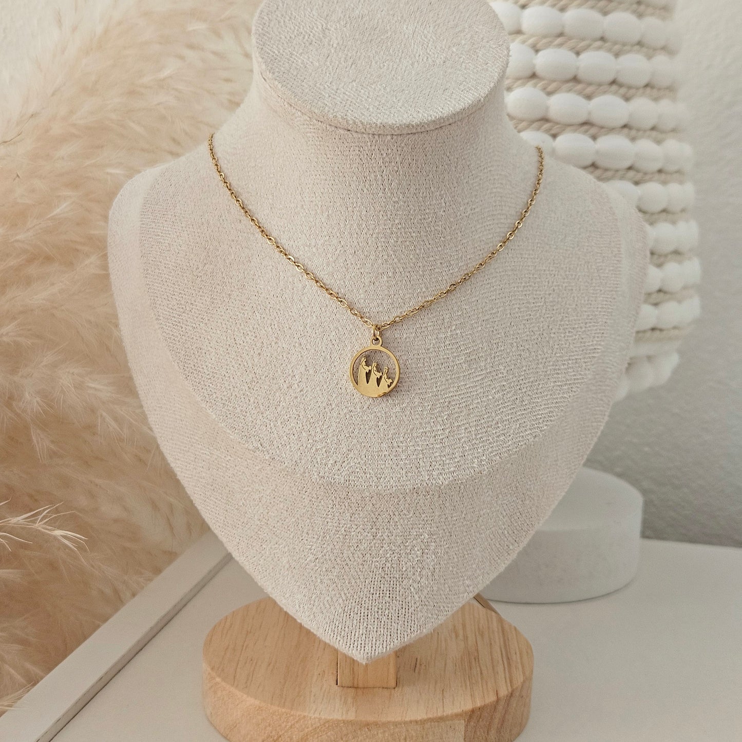 "Los Tres Reyes Magos" Necklace