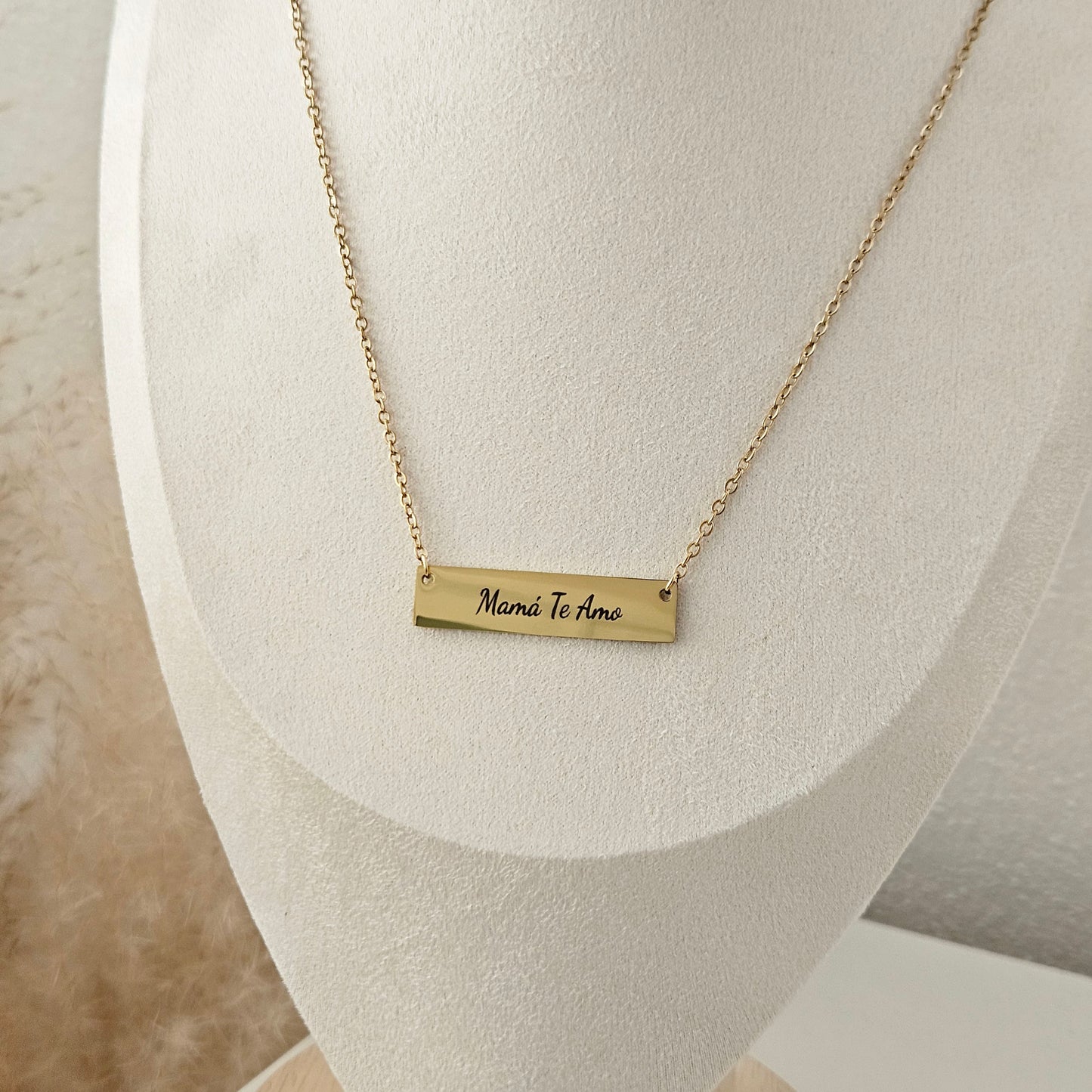 "Mamá Te Amo" Necklace
